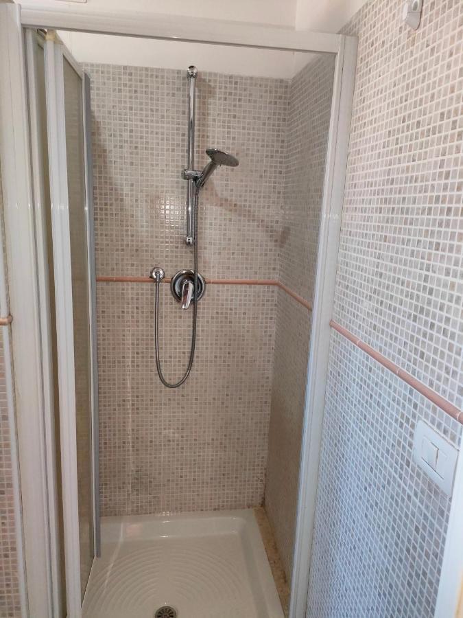 Ferienwohnung Da Ale - In Centro A San Benedetto San Benedetto del Tronto Exterior foto